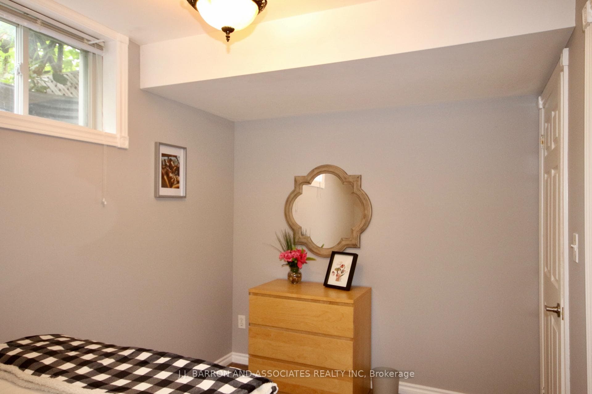 9 Seline Crescent Unit (Lower) photo 17