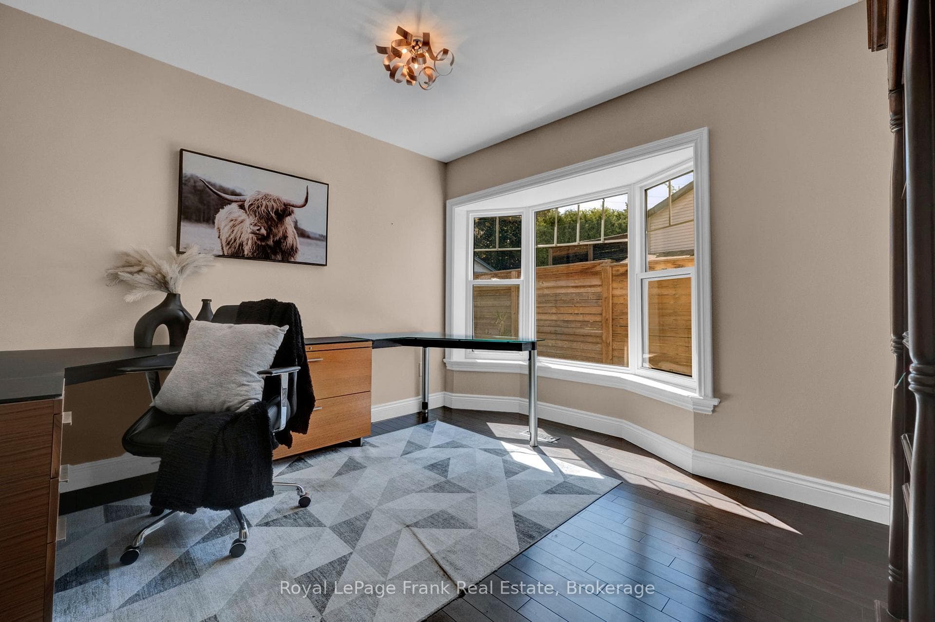 777 Shetland Court photo 18