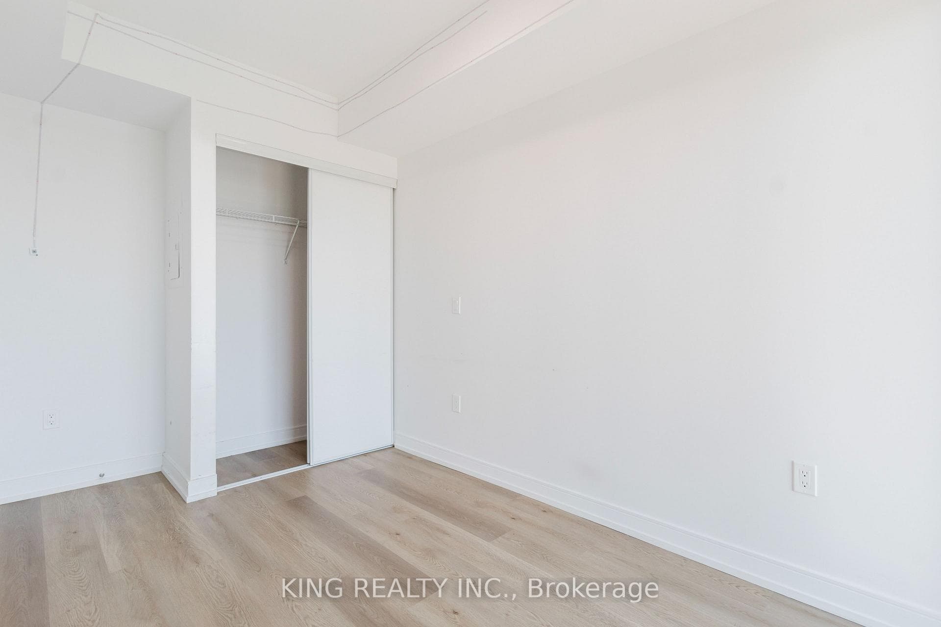 1 Jarvis Street Unit 531 photo 35