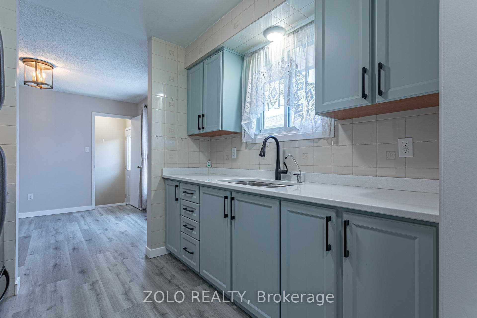 170 Speight Boulevard photo 7