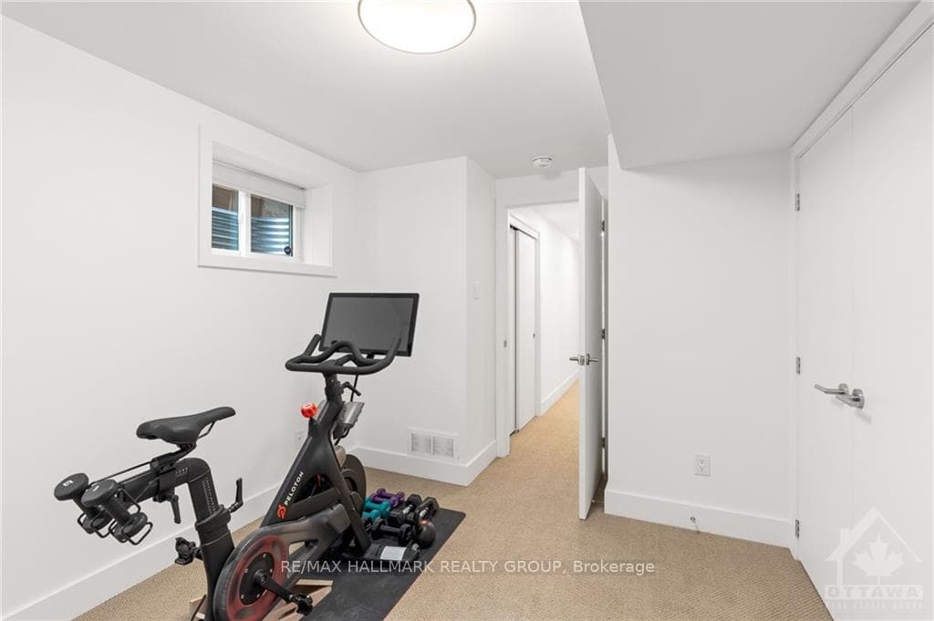 379 DOMINION Avenue photo 28