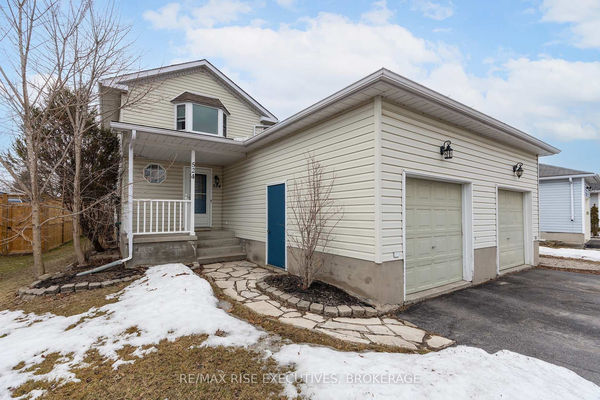 524 Grandtrunk Avenue photo 1