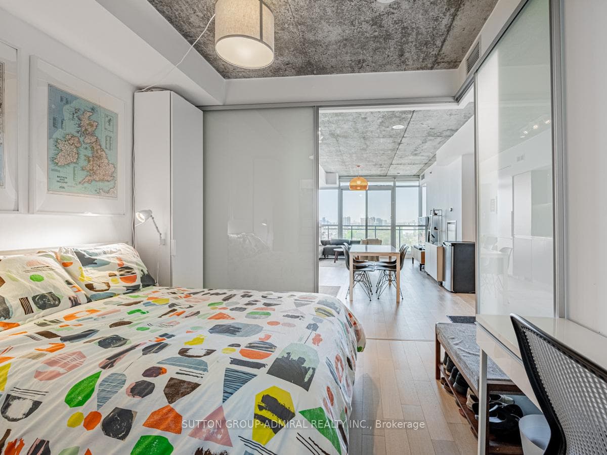 20 Minowan Miikan Lane Unit 1511 photo 18