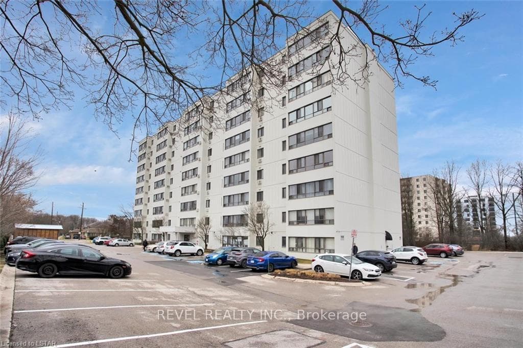 135 BASE LINE Road Unit 10 photo 1