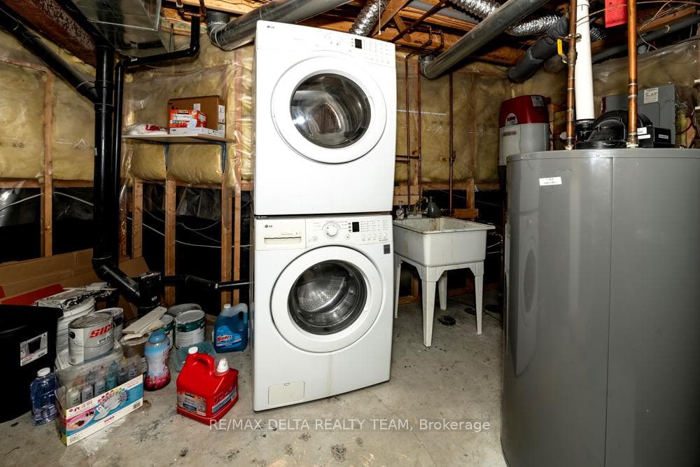 125 Stoneway Drive photo 35