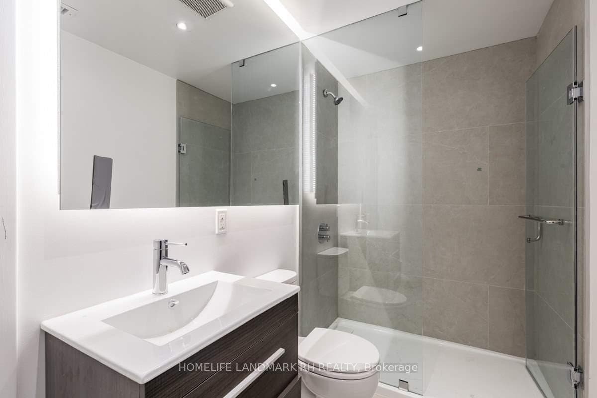 606 Gerrard Street Unit 3A photo 12