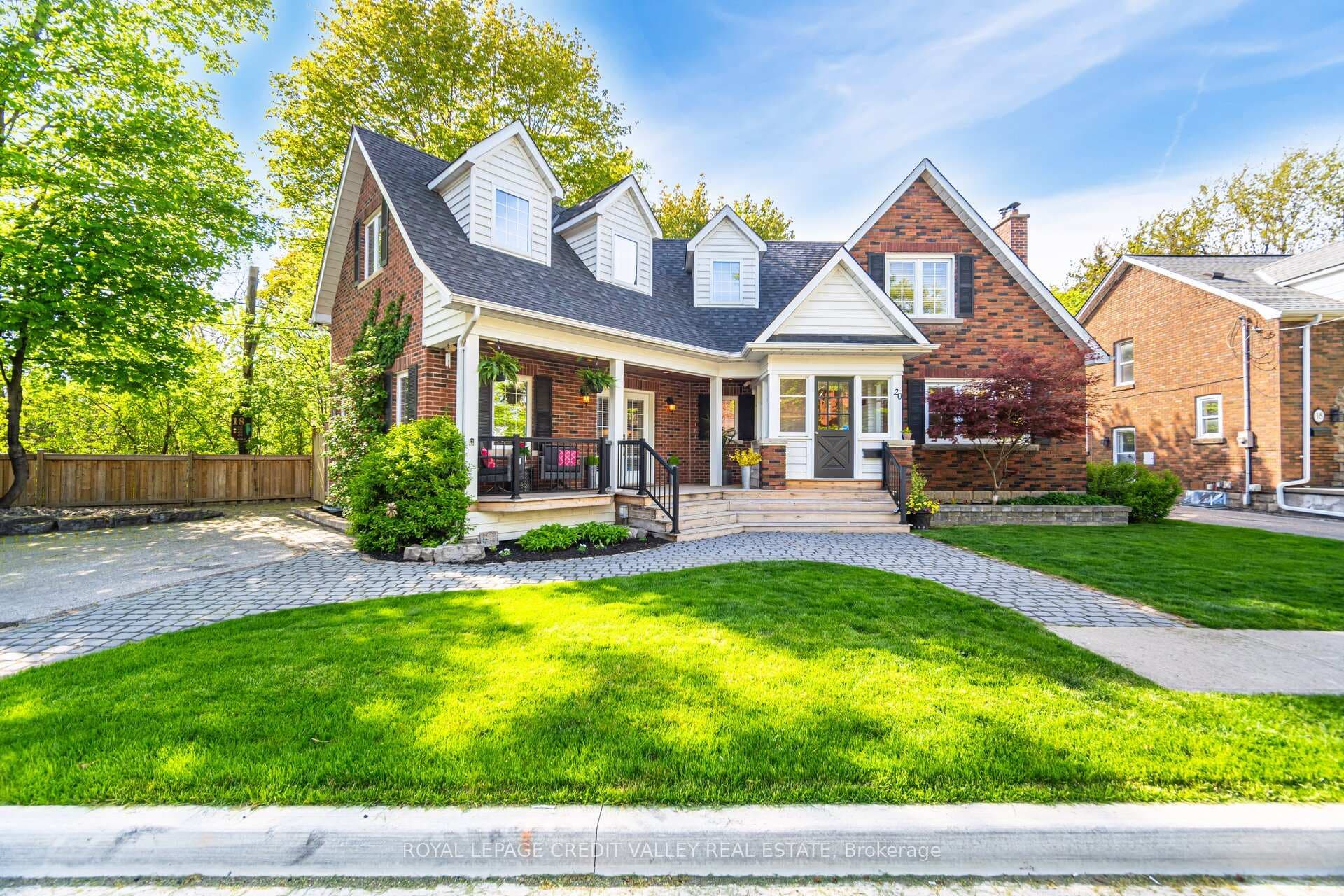20 Fleming Avenue photo 3
