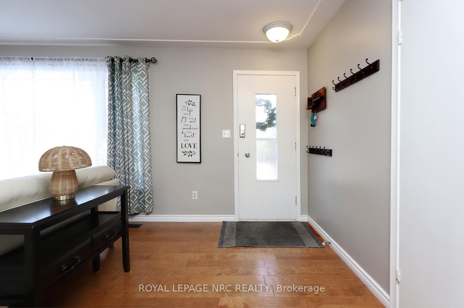 5131 Charles Street photo 3