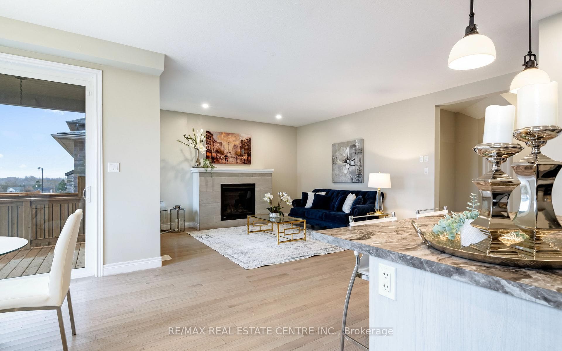 15 Tindall Crescent photo 19