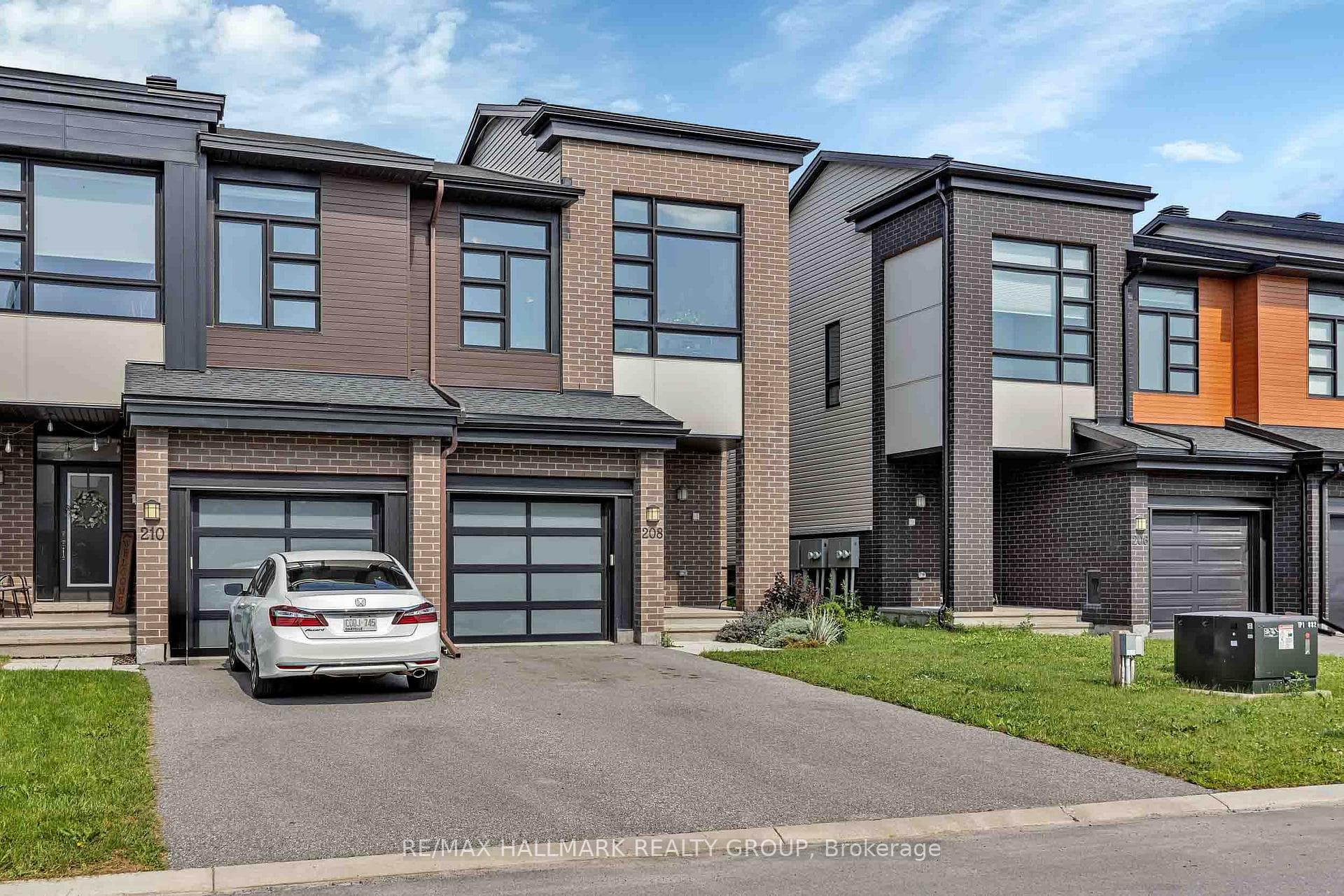 208 Big Dipper Street photo 2