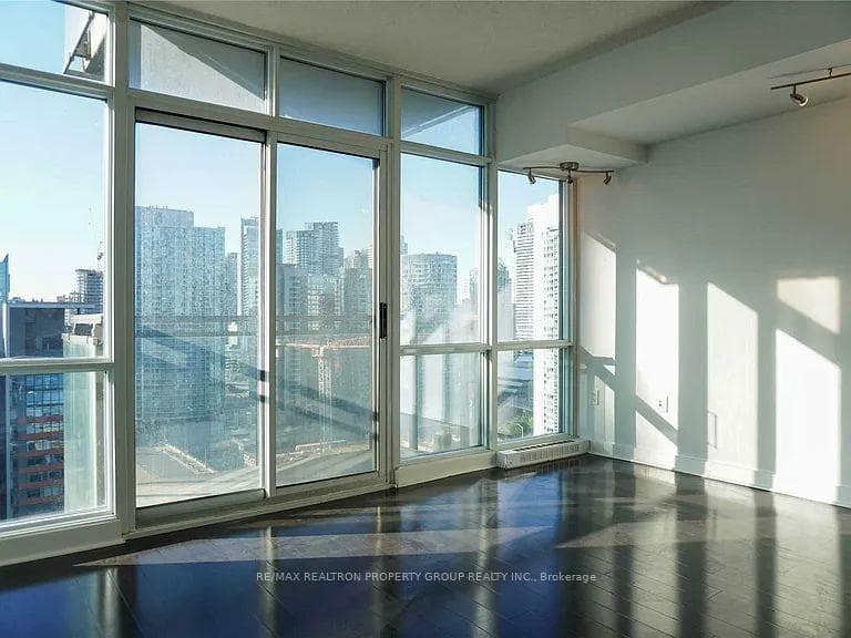 11 Brunel Court Unit 2605 photo 6