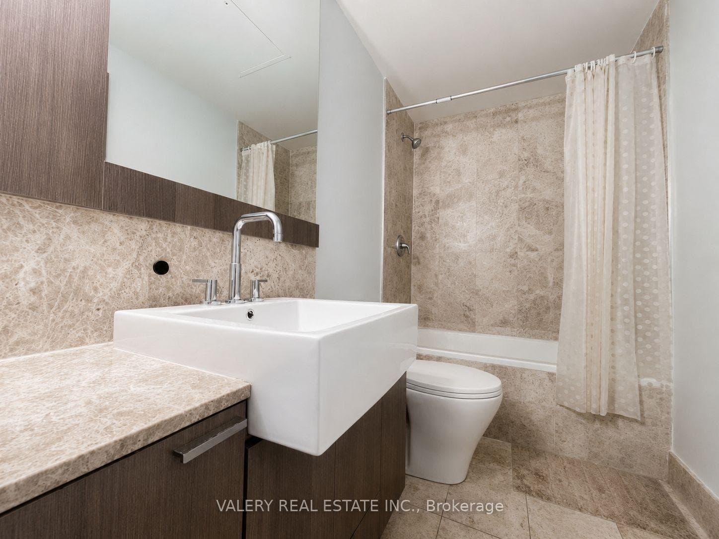 88 Blue Jays Way Unit 1114 photo 6