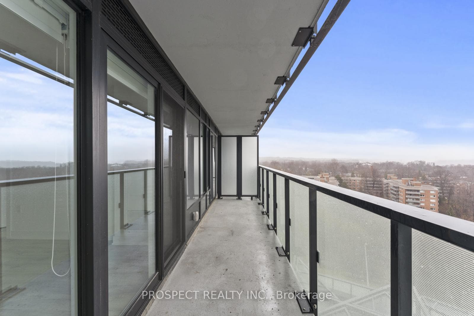 575 Bloor Street Unit 906 photo 21