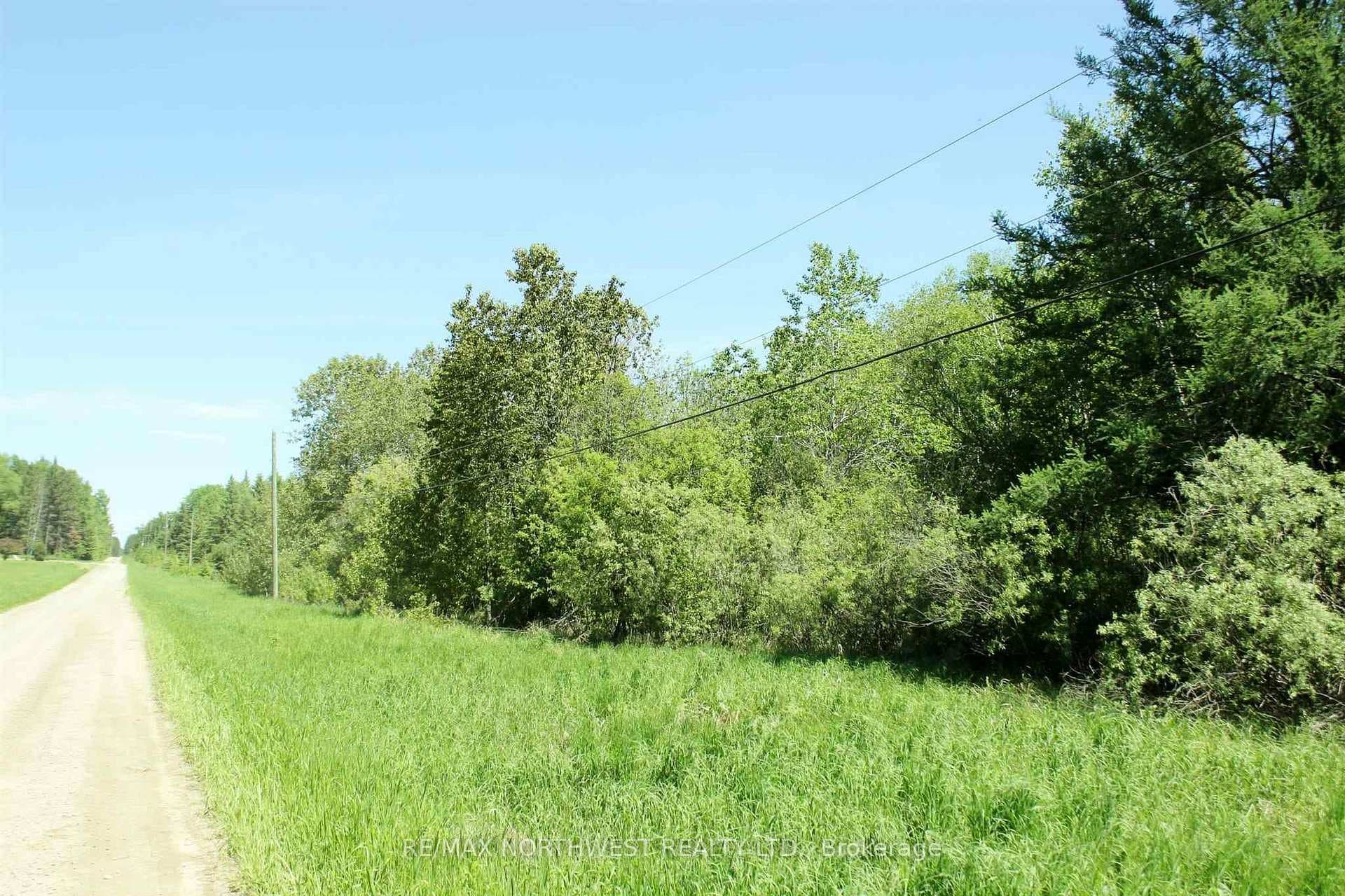 PCL 18433 Bang Road photo 15