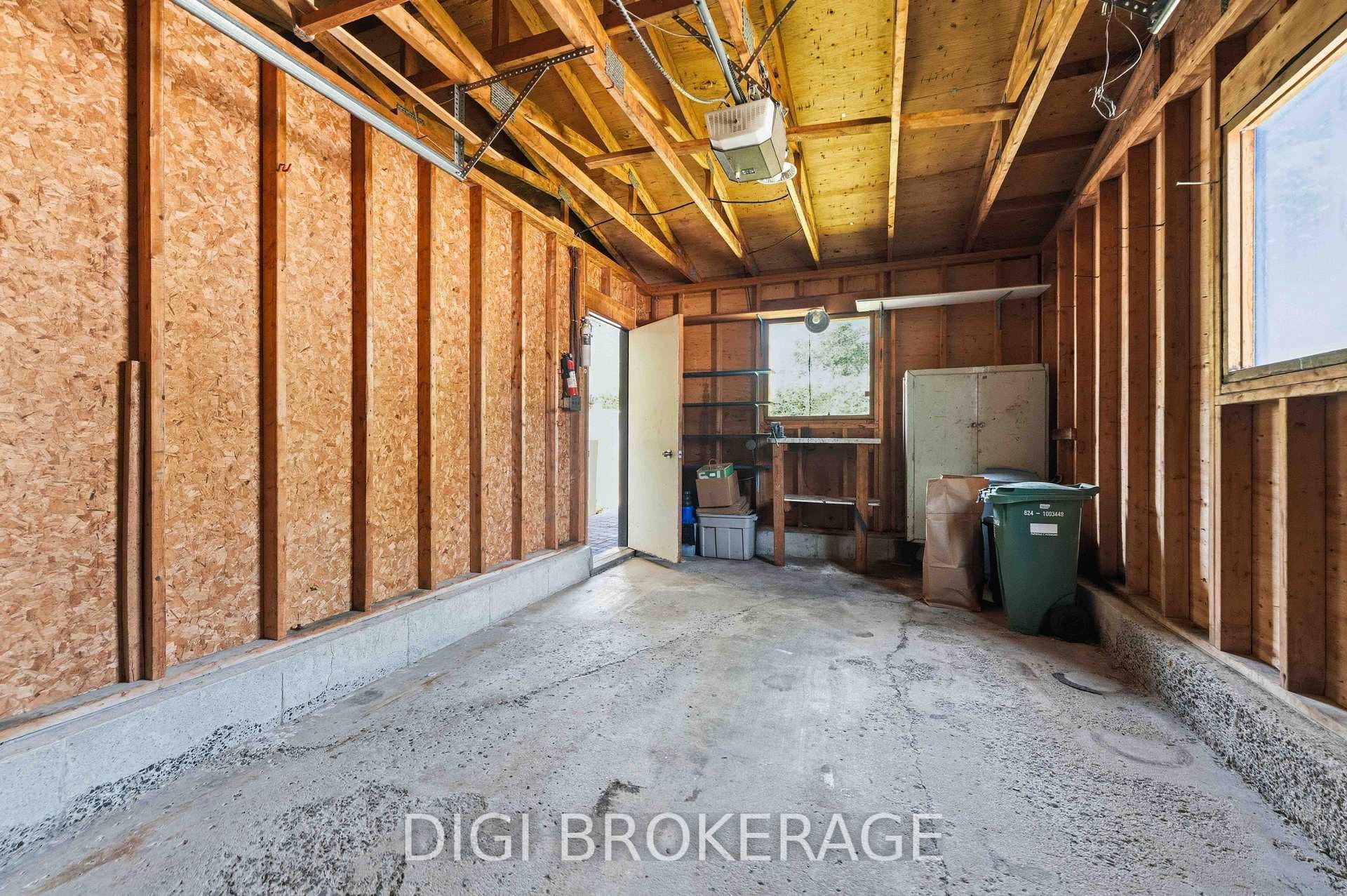 737 Southmore Drive photo 48