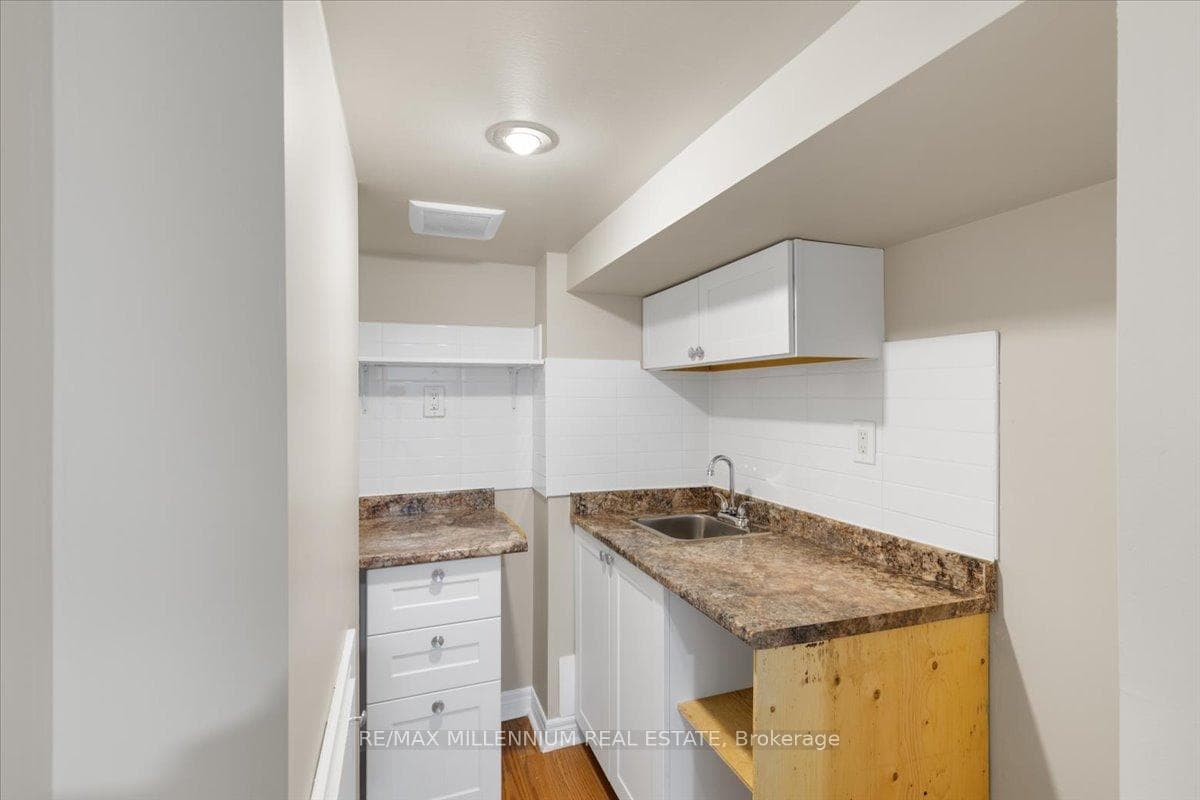 44 Orangeblossom Trail photo 36