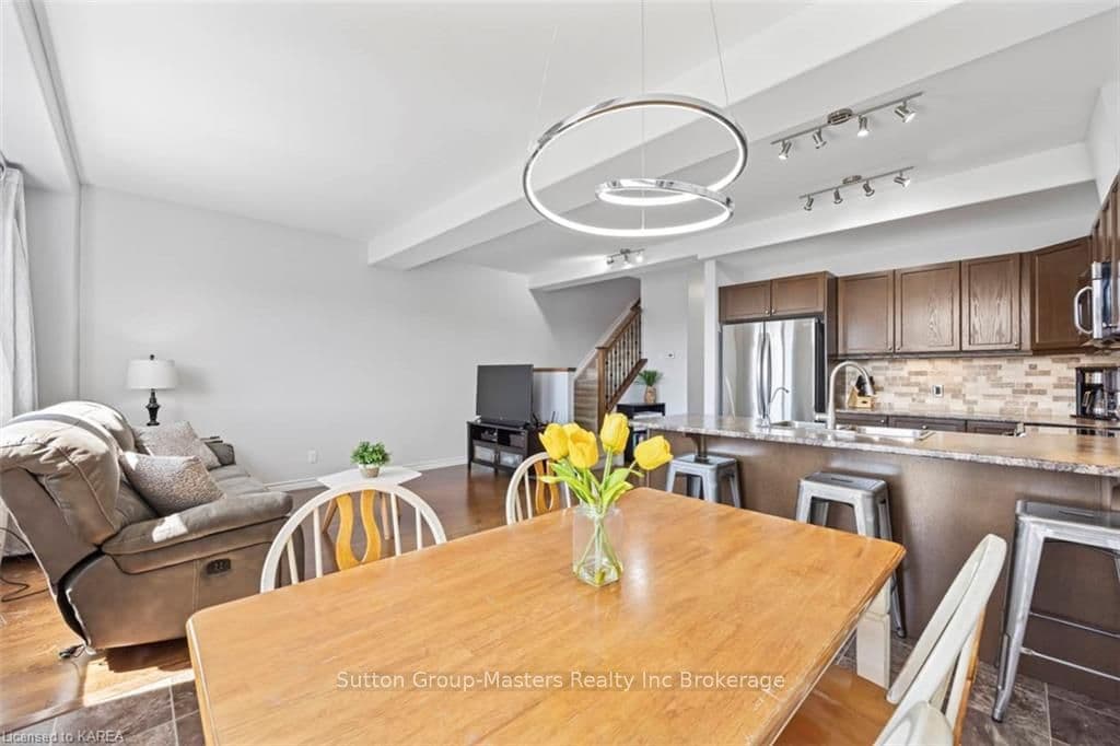 120 SIMURDA Court photo 15