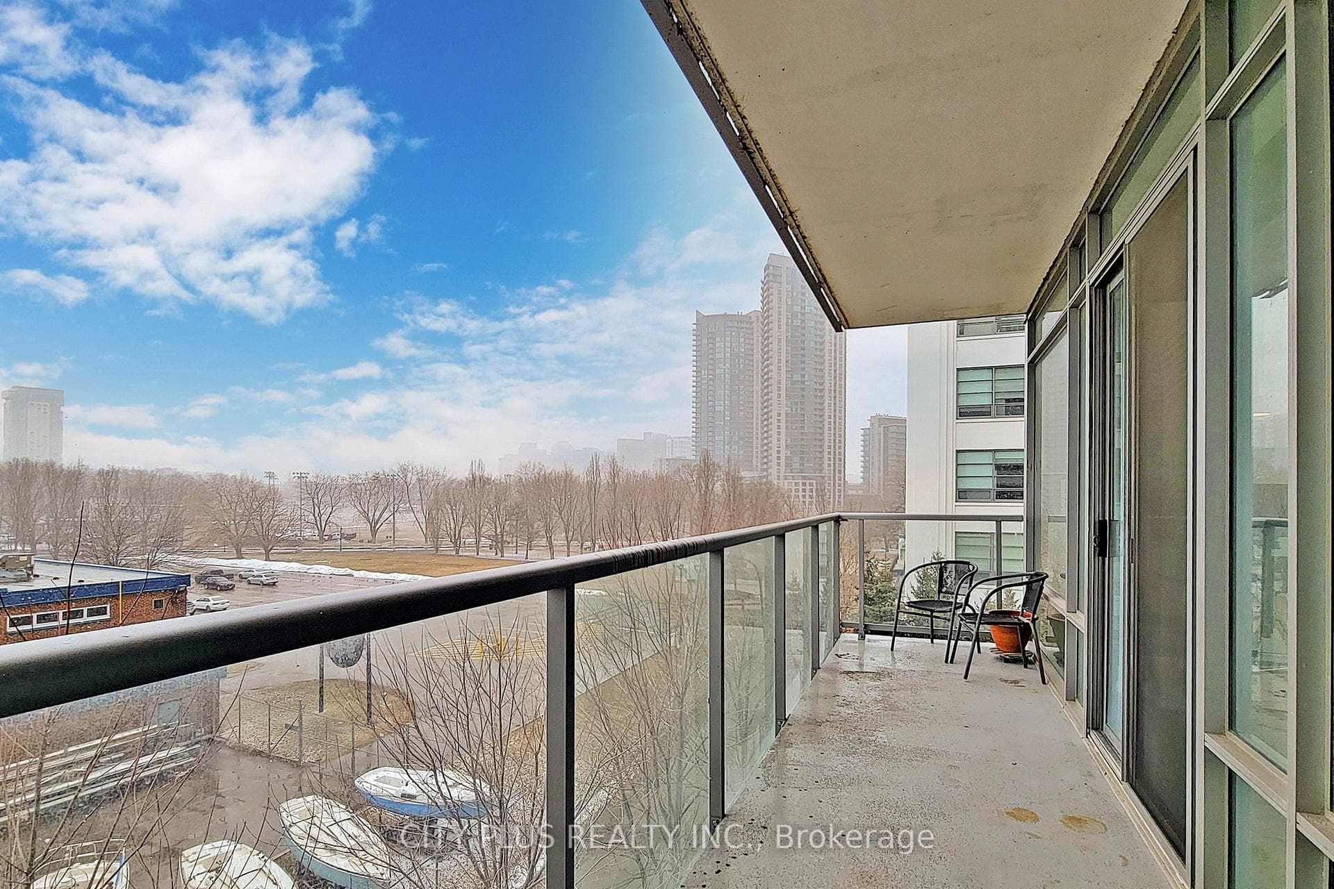 90 Stadium Road Unit 427 photo 34