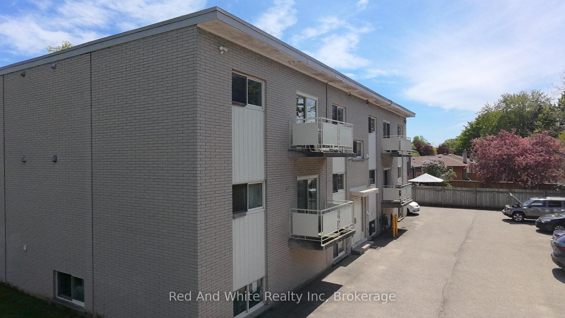 206 Indian Road photo 6