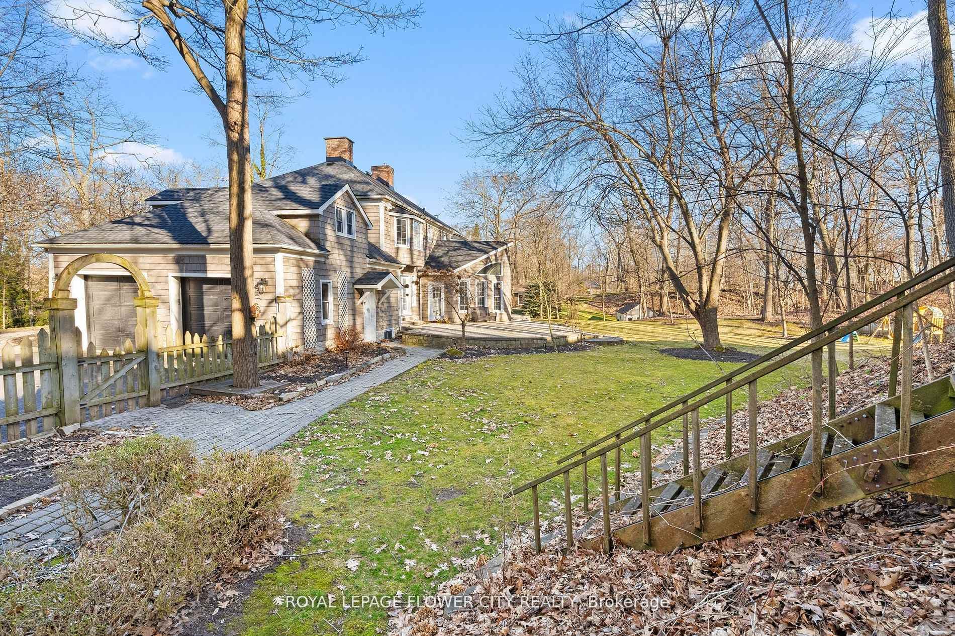 10187 Lakeshore Road photo 33