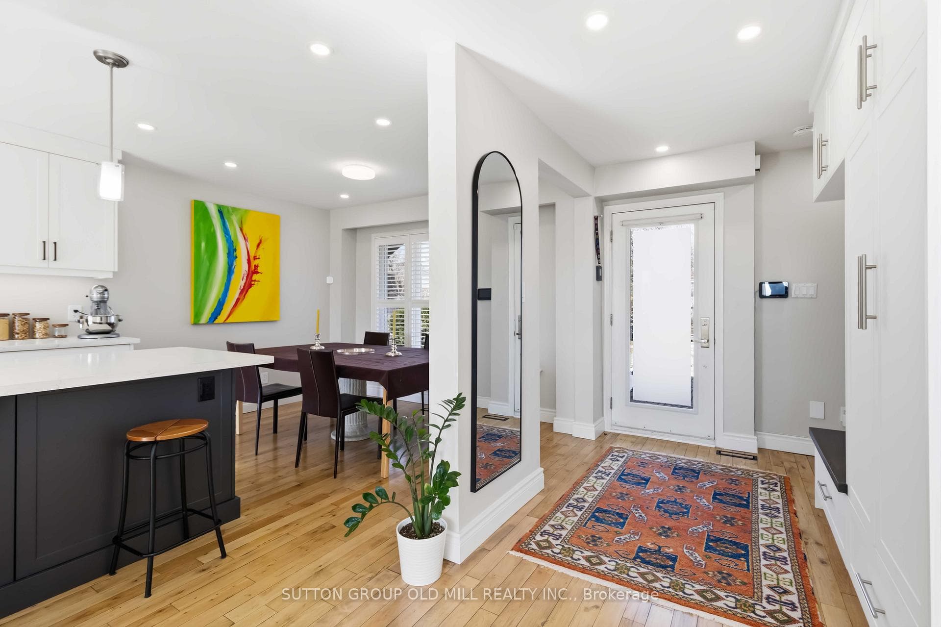 2811 Constable Road photo 5