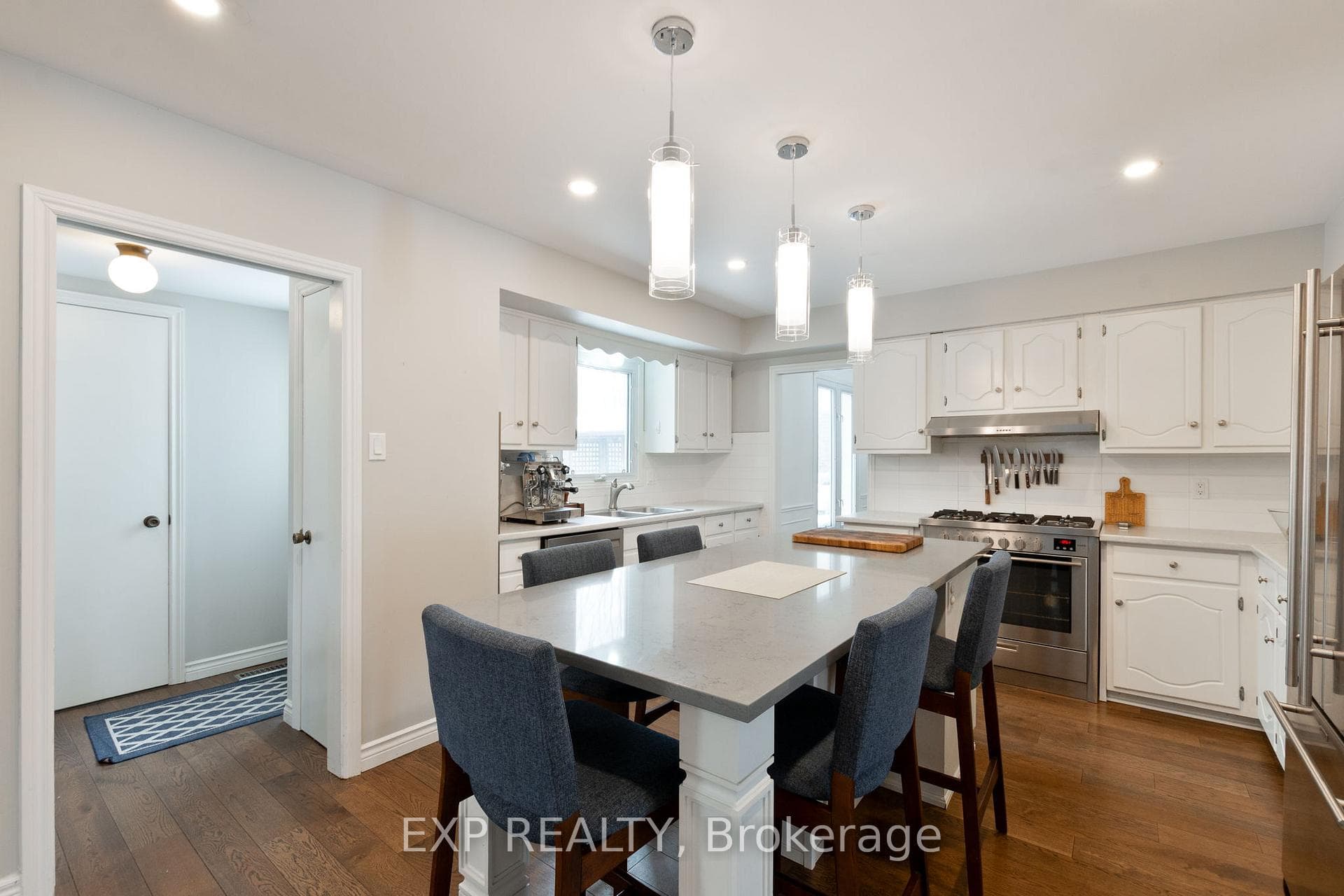 16 Acorn Crescent photo 15
