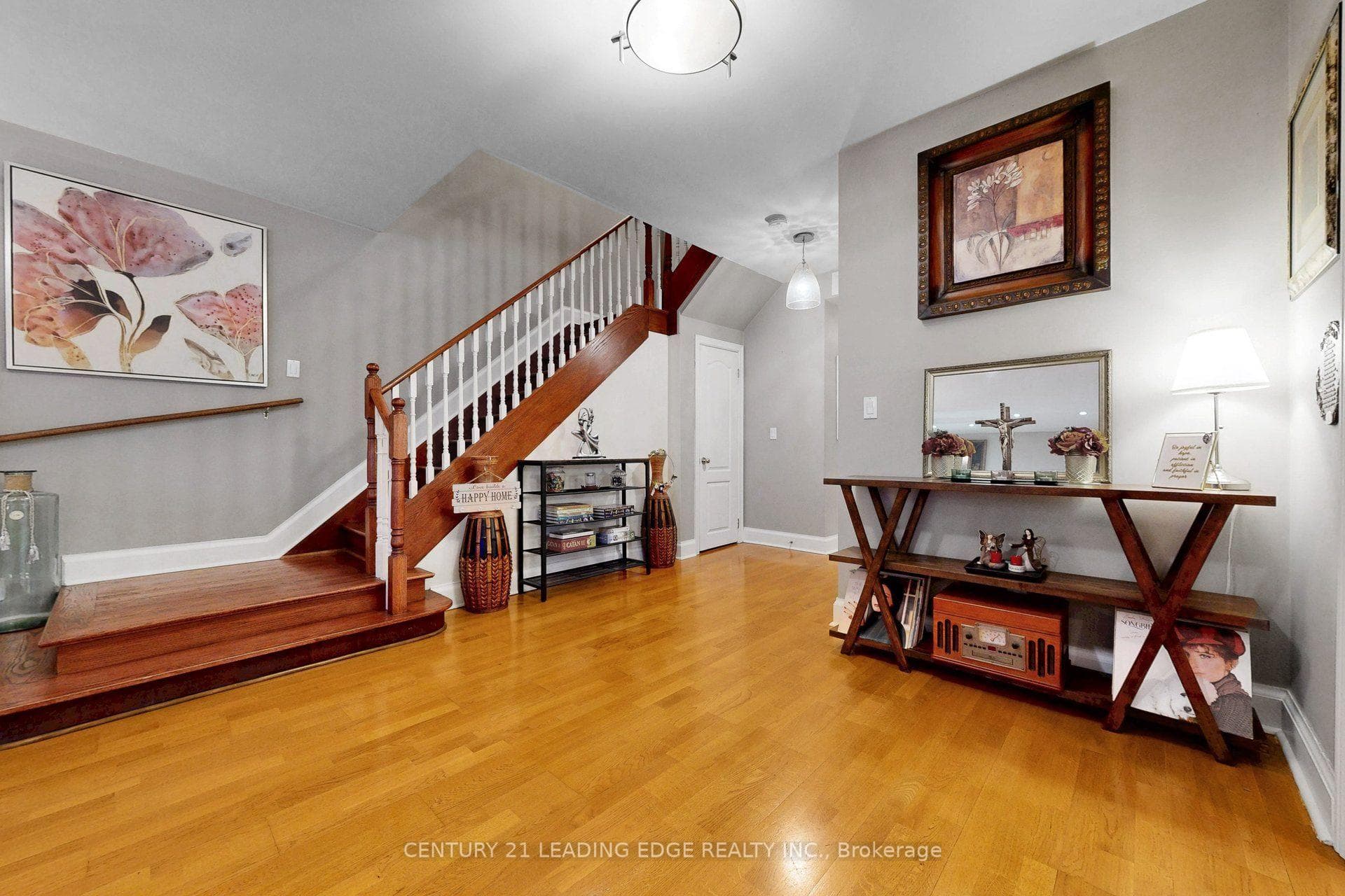 72 Bolsover Road photo 7