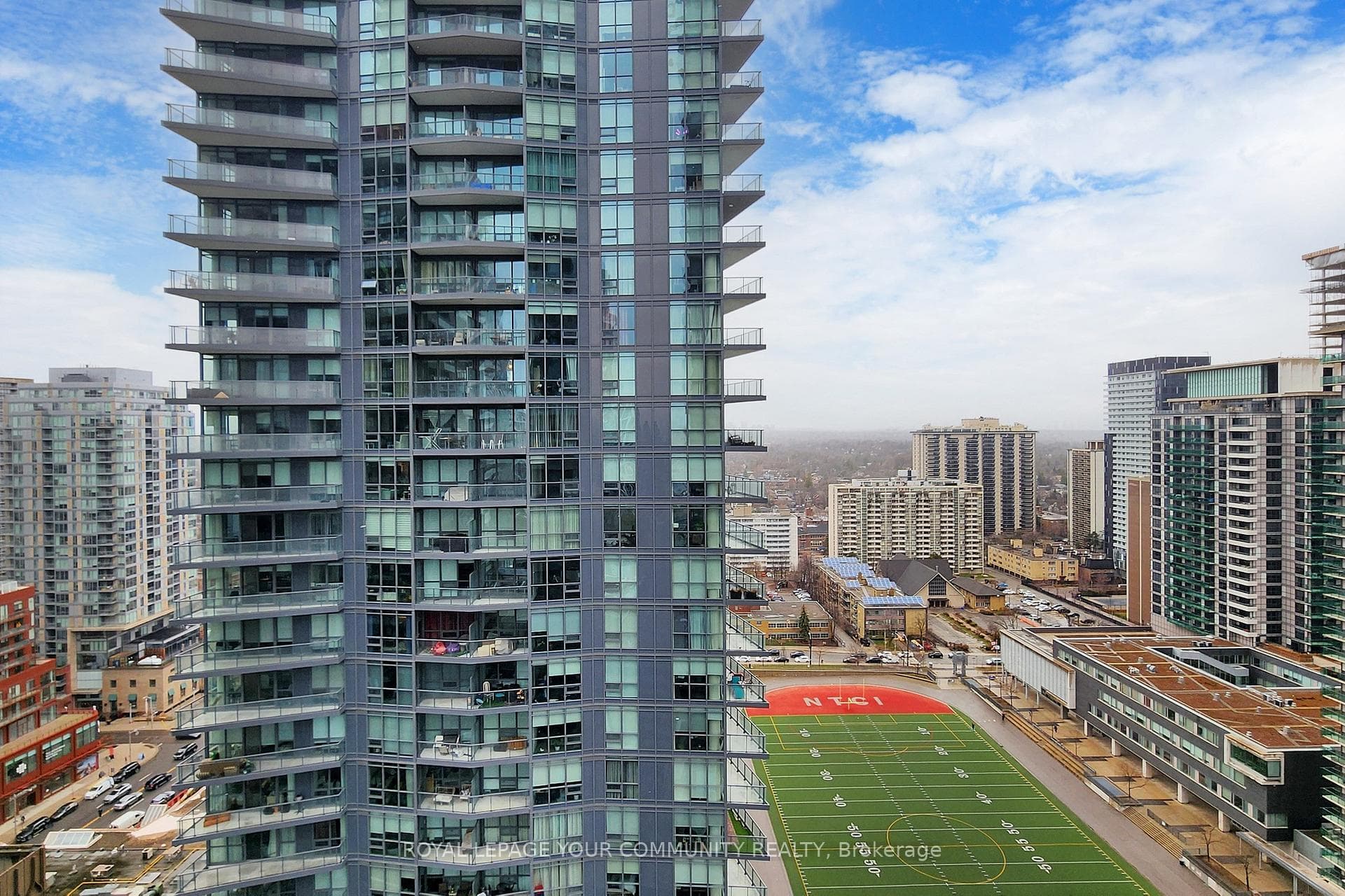 39 Roehampton Avenue Unit 2208 photo 31