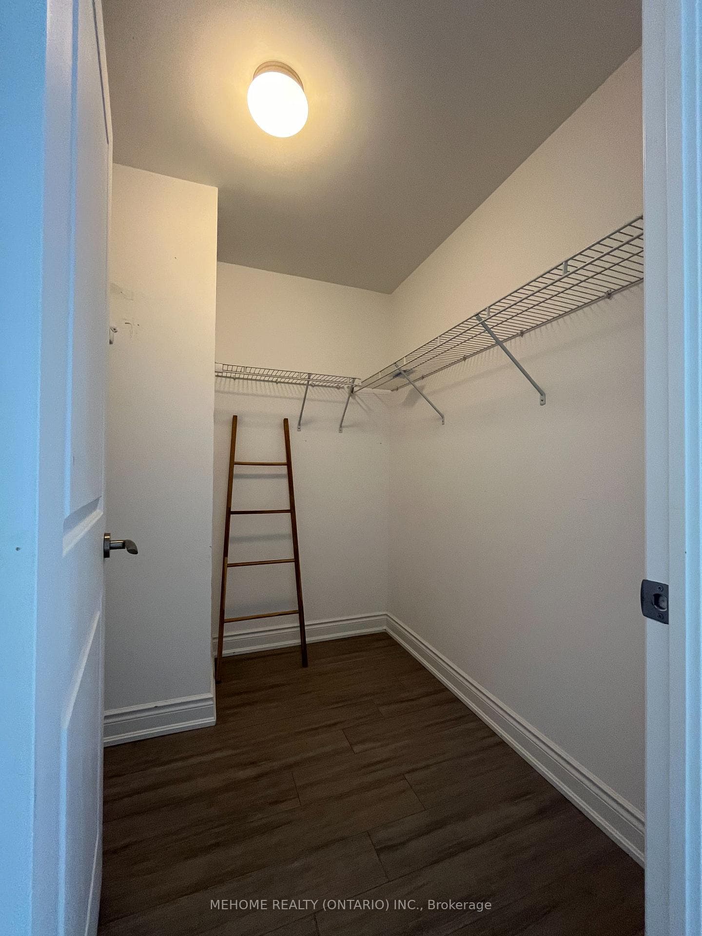 38 Cedarland Drive Unit 615 photo 8