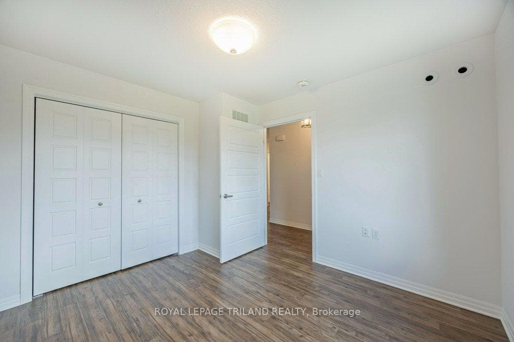 44 Foxtail Lane photo 5