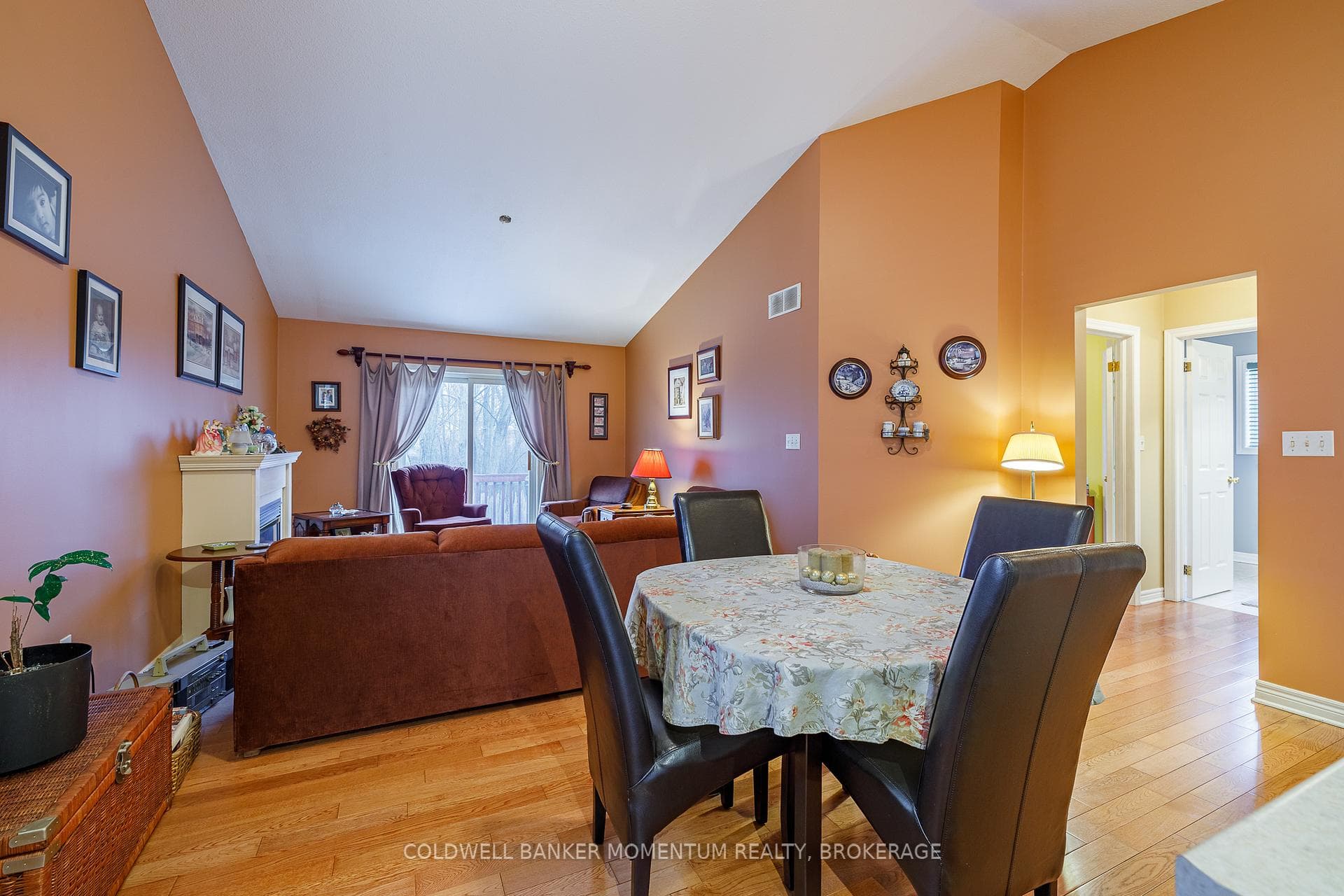 47 Thorold Avenue photo 16