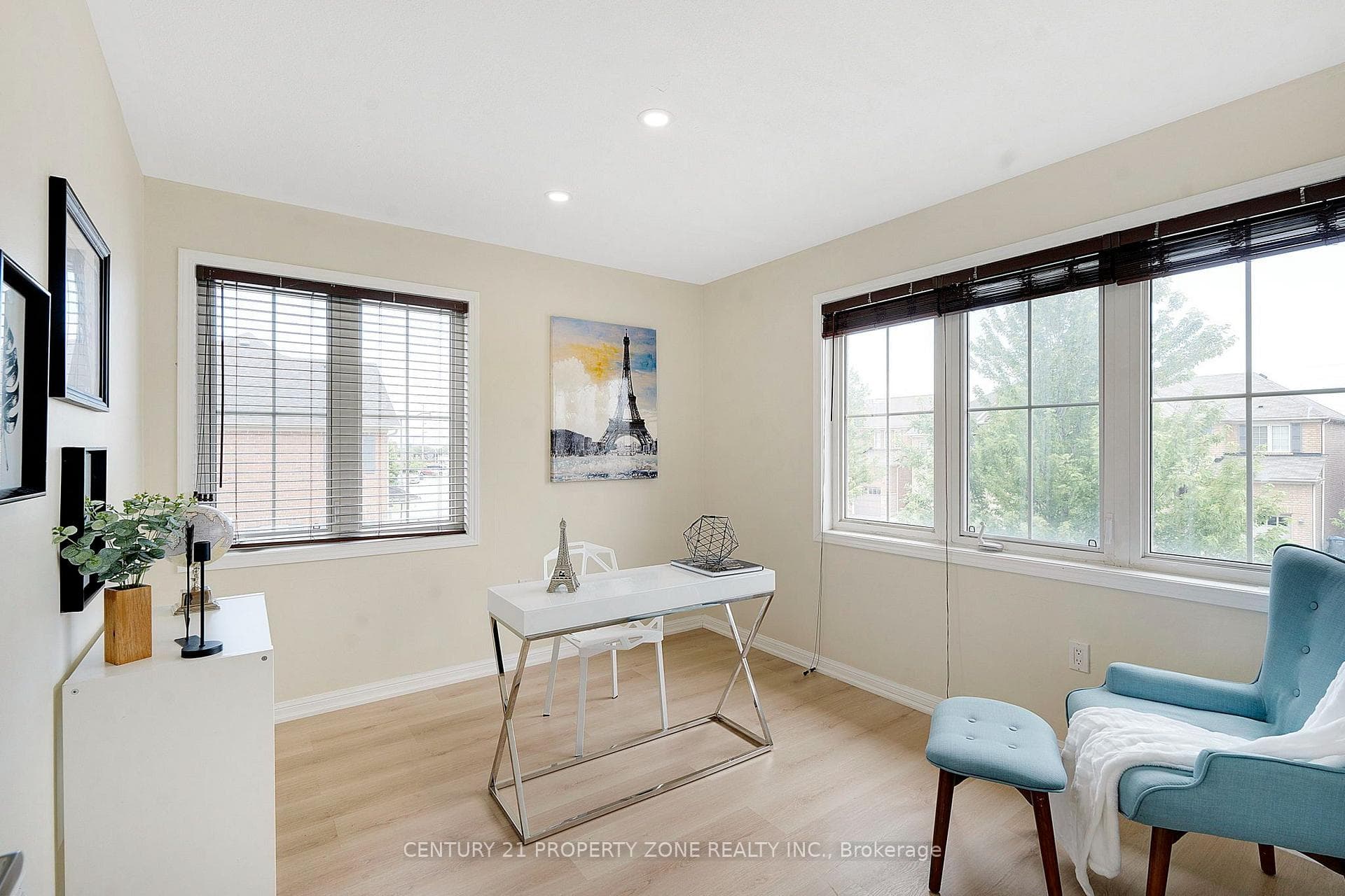 30 Apple Valley Way Drive photo 21