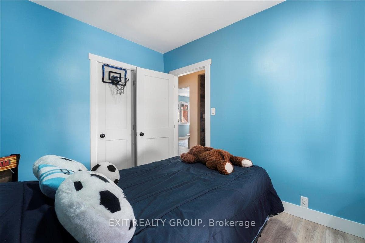 58 Sinclair Street photo 12