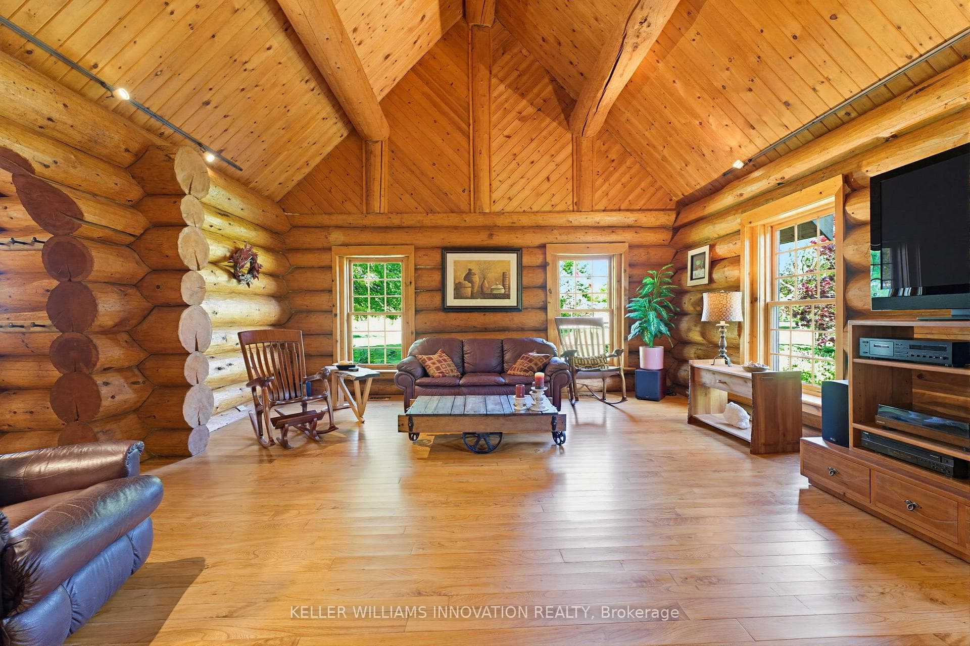 169 James Street photo 13