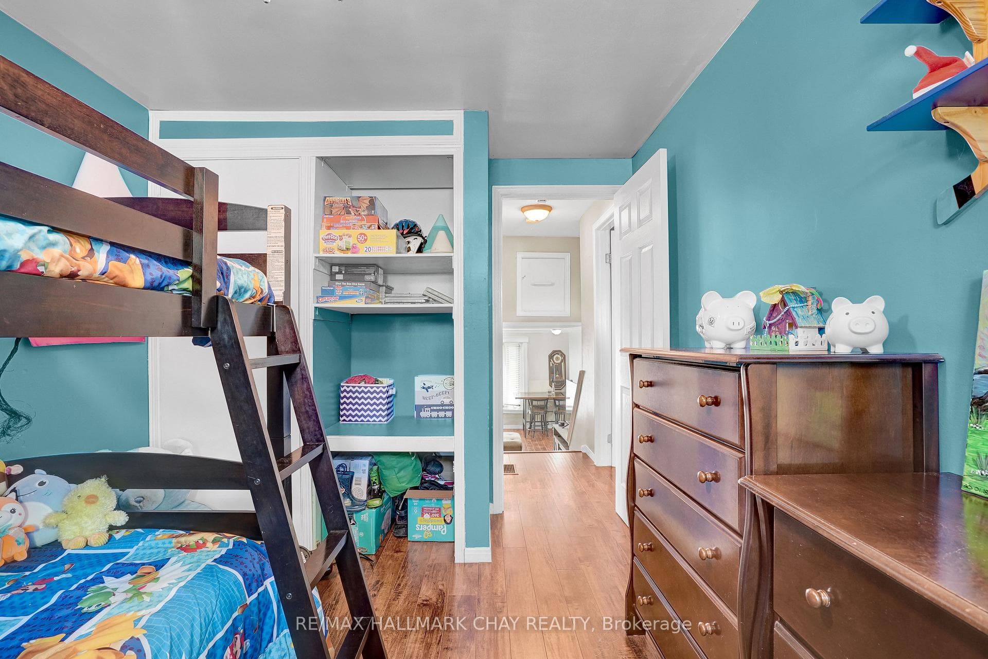 16 Austen Lane photo 15