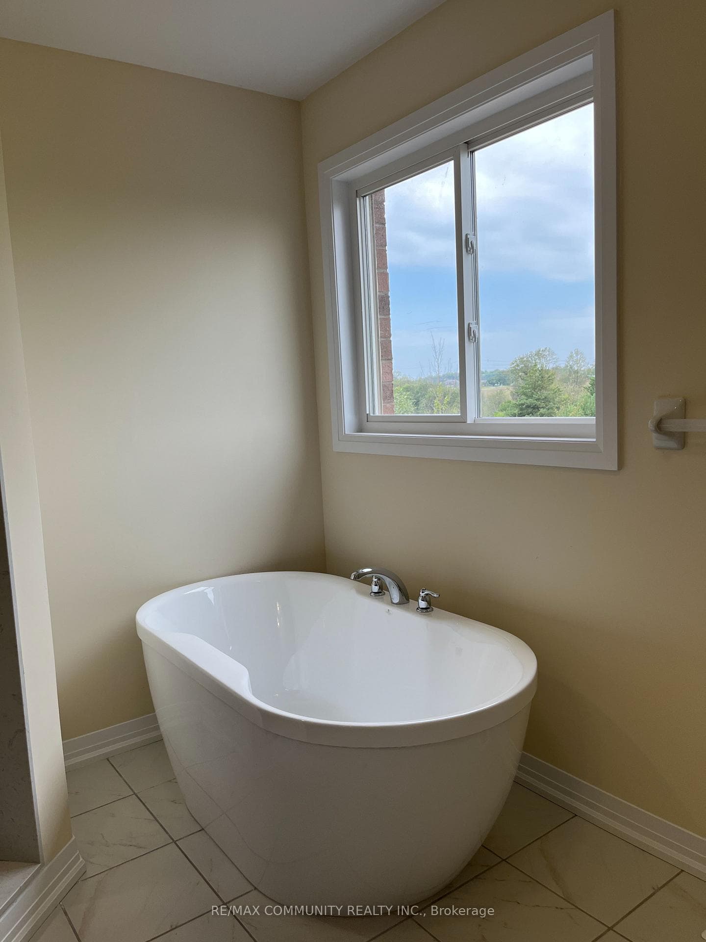 29 Carew Boulevard photo 15