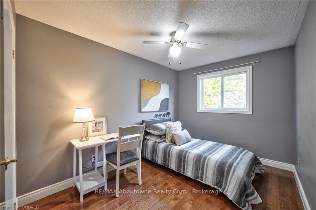 1405 CEDARGLEN Court photo 33