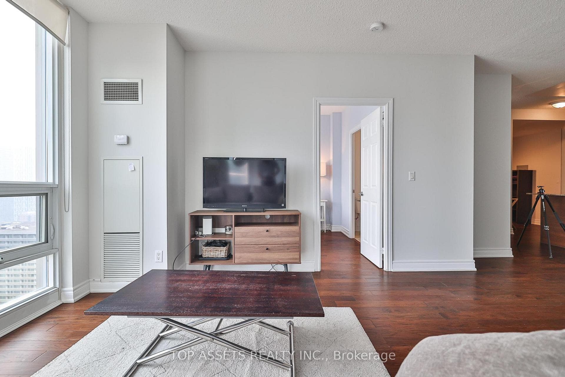 761 Bay Street Unit 3102 photo 6