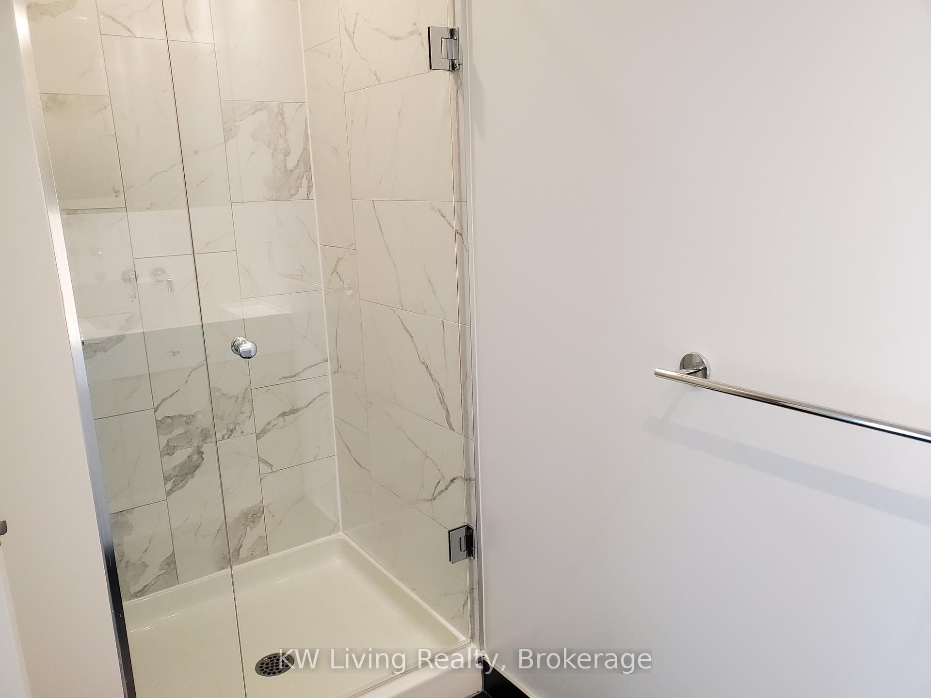 20 Richardson Street Unit 2005 photo 10