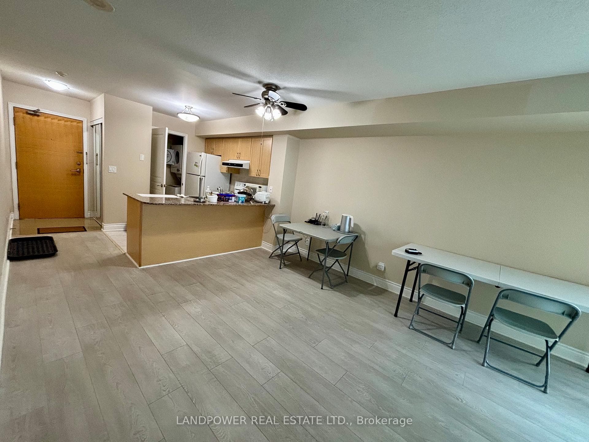 55 South Town Center Boulevard Unit 1010 photo 4