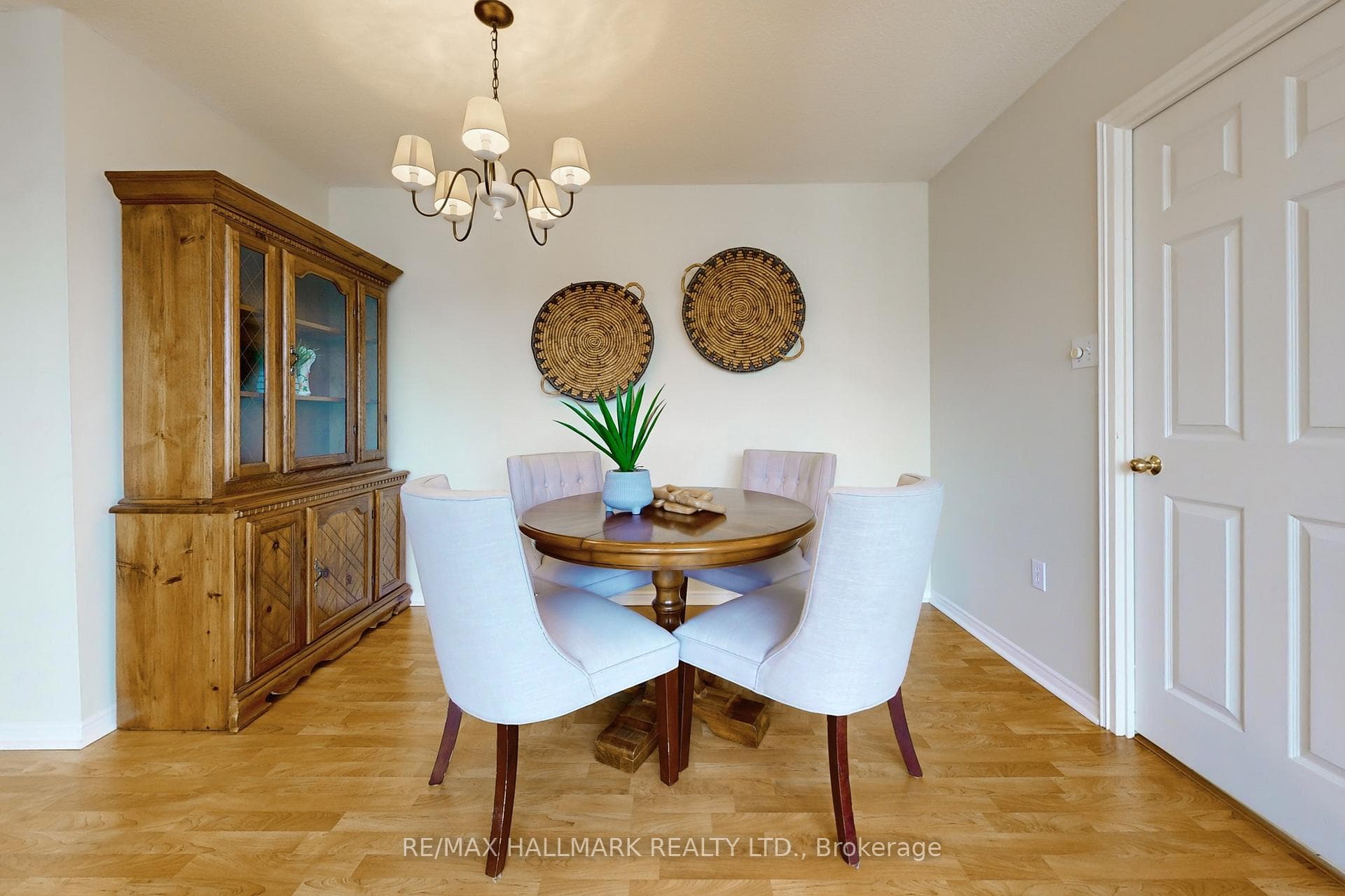 270 Davis Drive Unit 904 photo 8