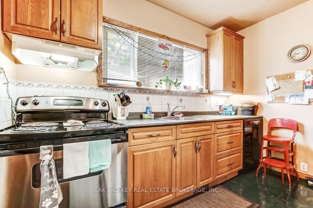 59 Adelaide Street photo 15