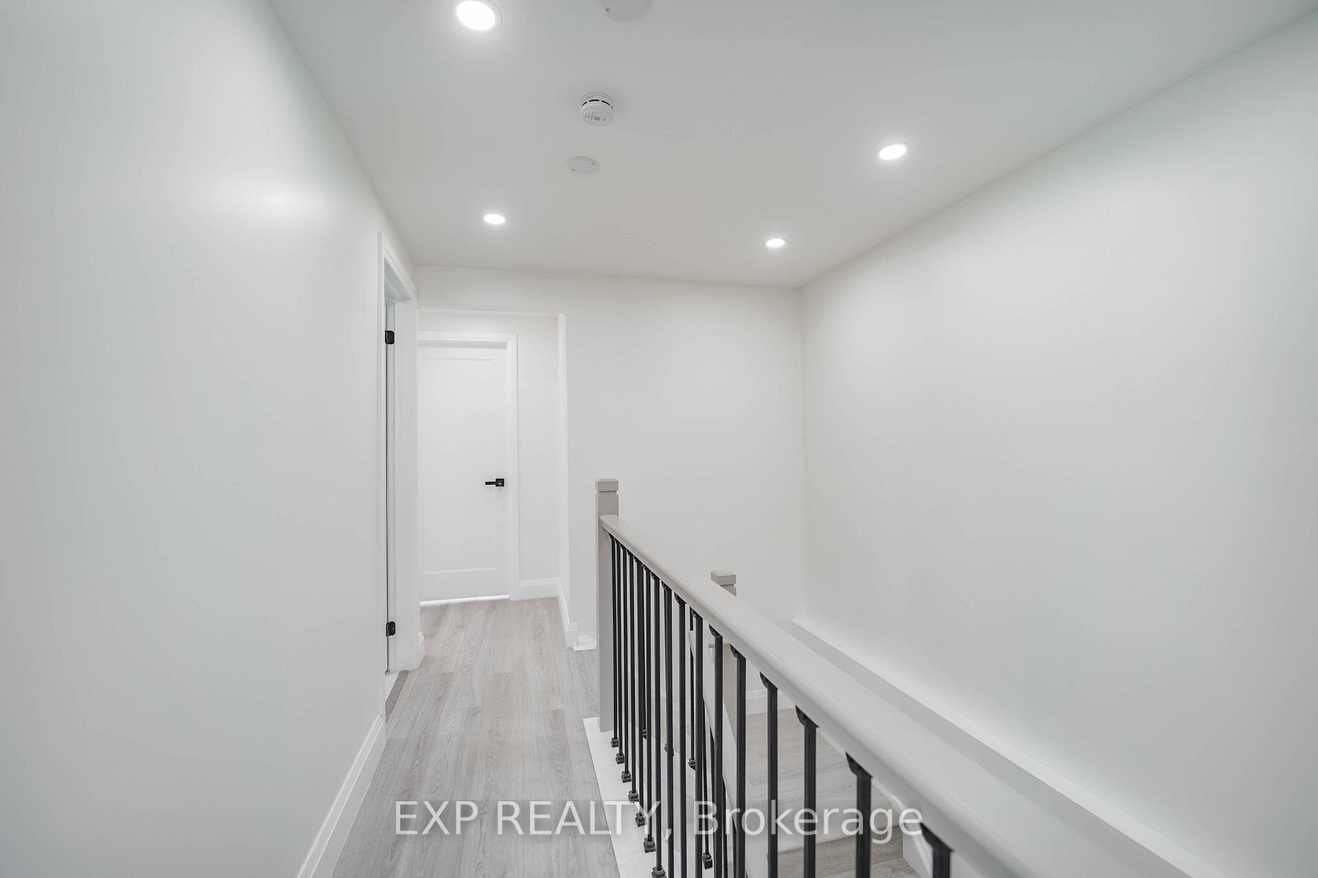 25 Nabob Crescent Unit Upper Lvl photo 31