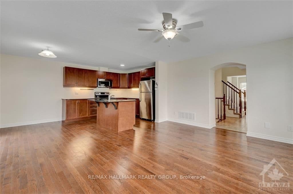 755 MALOJA Way photo 12