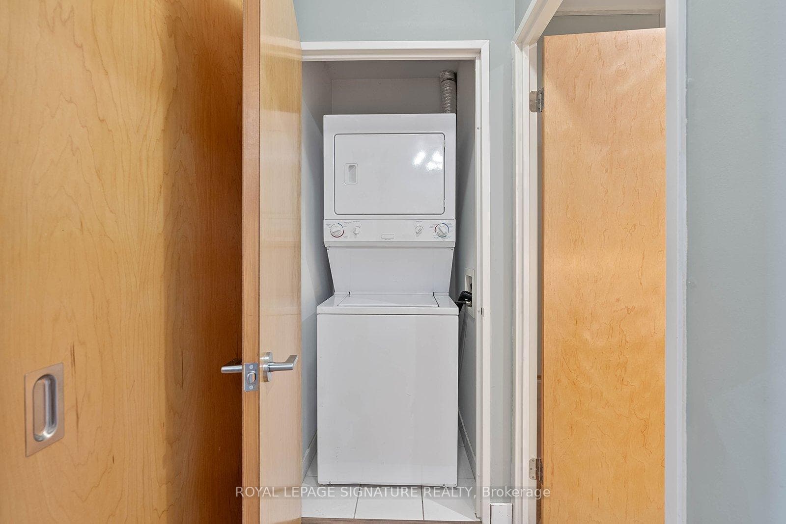 1 Shaw Street Unit 411 photo 30