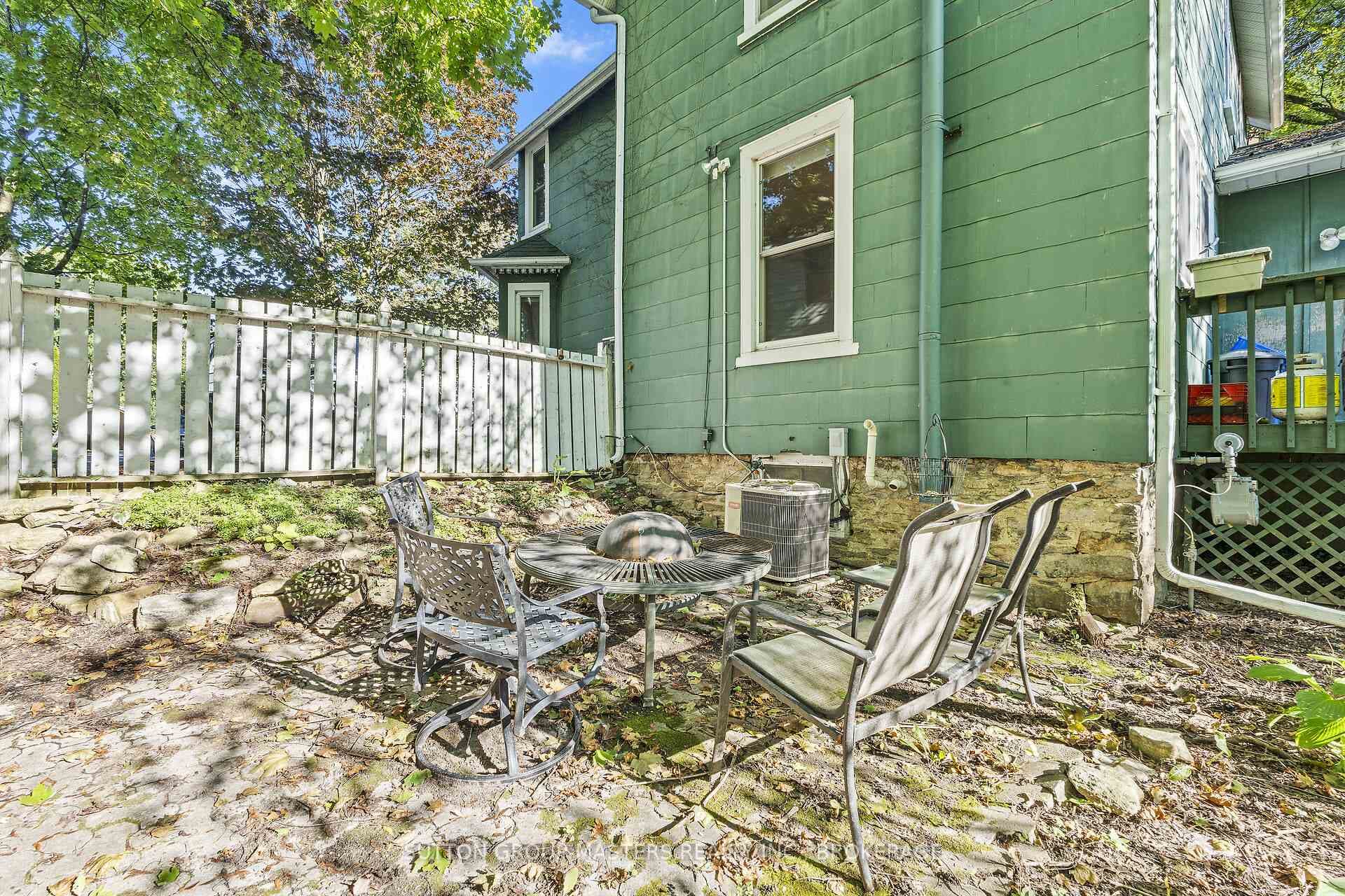 167 Brock Street photo 30