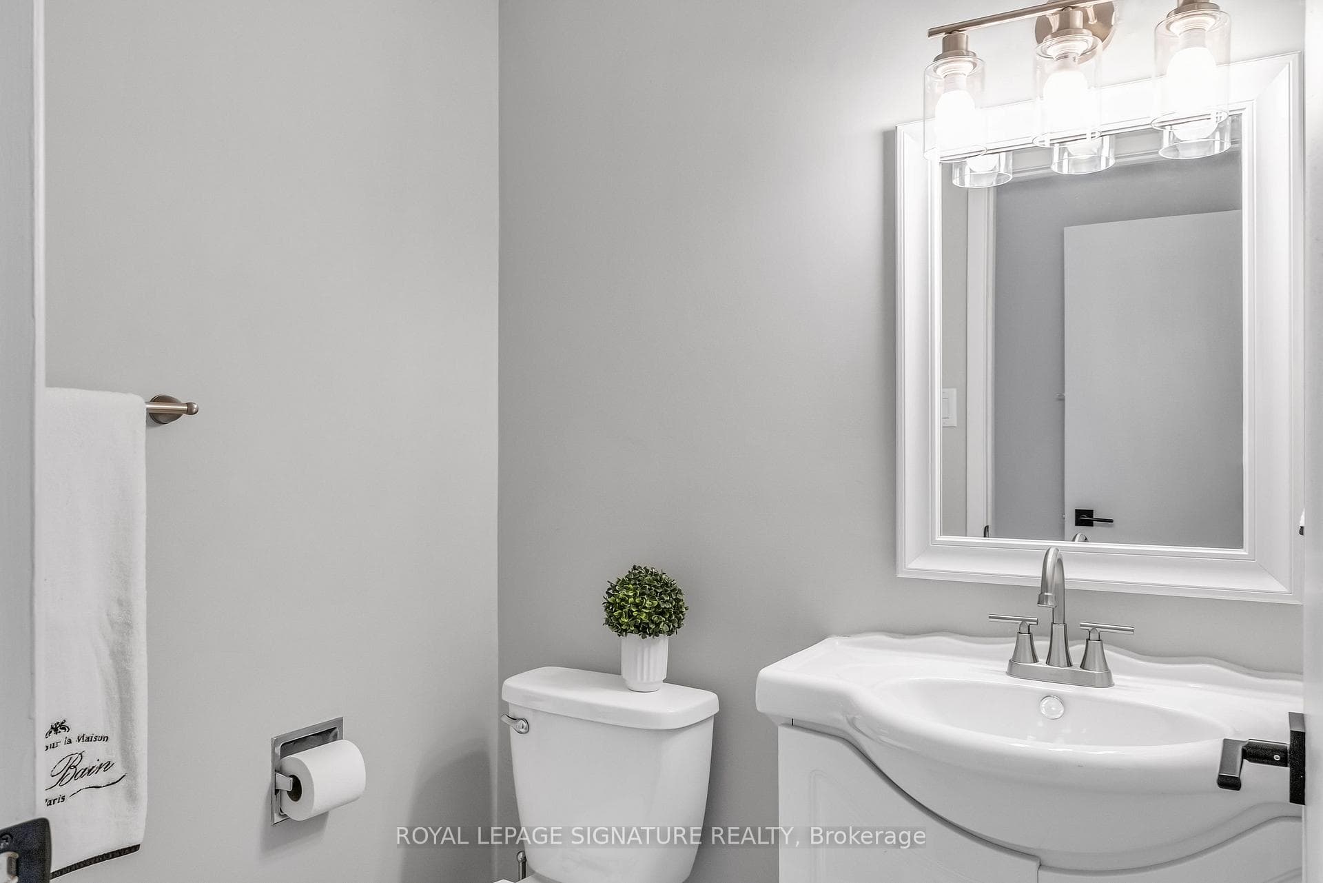 22 Jenkins Lane photo 24