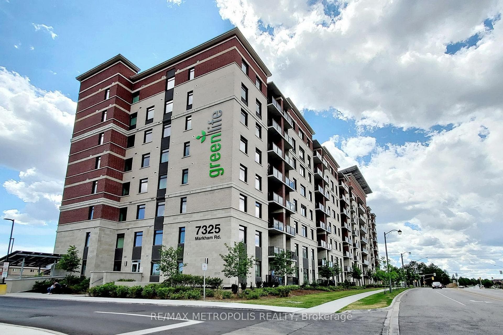 7325 Markham Road Unit 816 photo 1