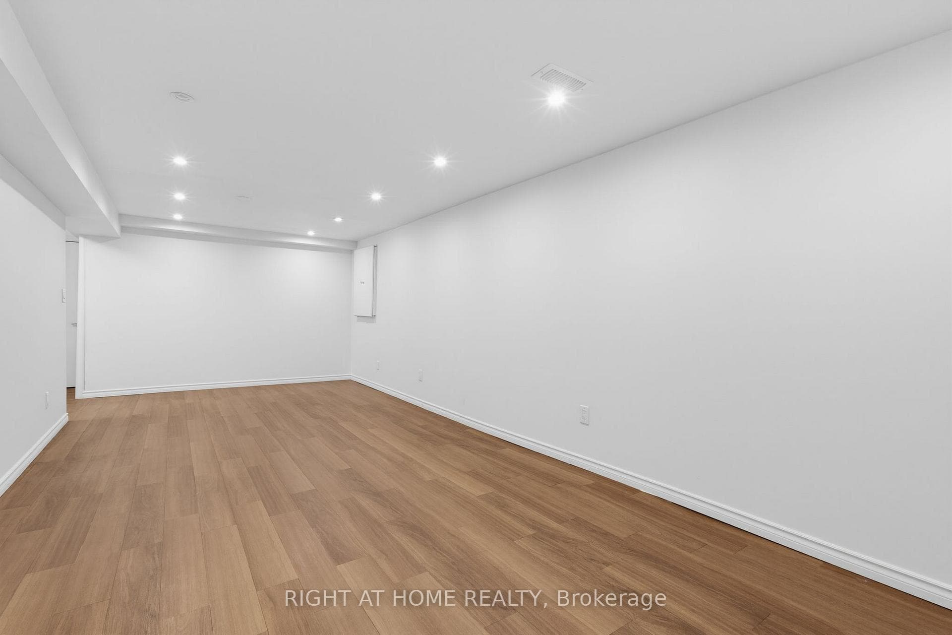 1087 Augustus Drive photo 39