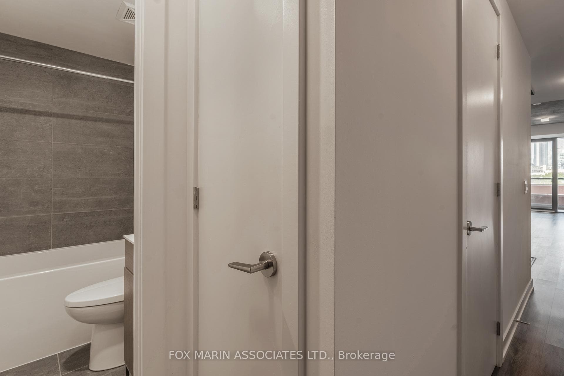 28 Eastern Avenue Unit 506 photo 14